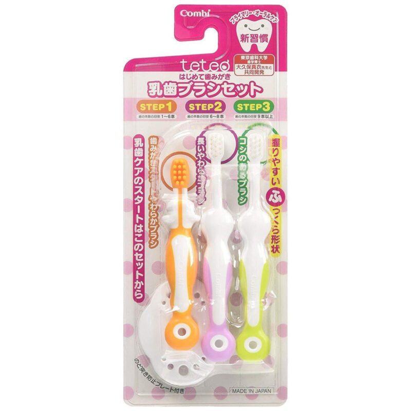 Combi Japan Teteo Baby Toothbrush Set