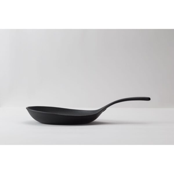 Iwachu Nambu Cast Iron Omelette Frying Pan 24cm 24601