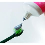Kobayashi Sumigaki Charclean Whitening Charcoal Toothpaste 90g