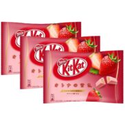 Nestl? Japanese Strawberry Kit Kat Bars (Pack of 3 Bags)