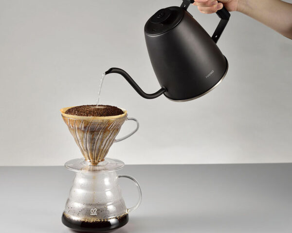 Hario Smart G Kettle – Gooseneck Pour Over Kettle for Tea and Coffee Brewing