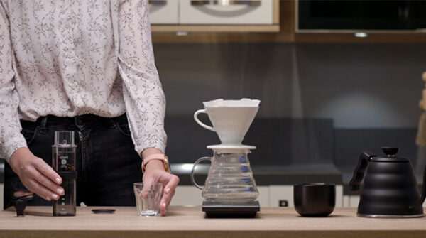Hario ELECTRO SOLO Grinder – Electric Coffee Mill Attachment for Hario Devices