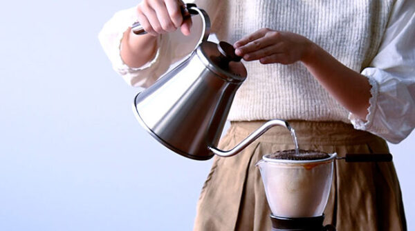 Hario V60 Drip Kettle Wood Handle – Premium Gooseneck Coffee Kettle