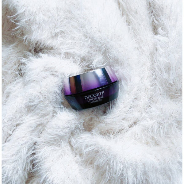 Decorte-Liposome-Advanced-Repair-Cream-Rejuvenating-Face-Cream-50g-3-2024-02-06T06_13_39.921Z