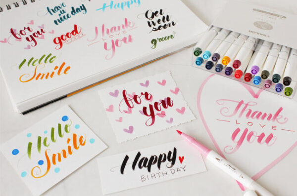 sailor-shikiori-brush-pen-set-20pc-lifestyle-3